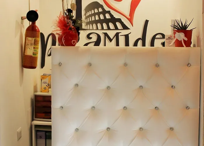 I Piramide 3* Roma