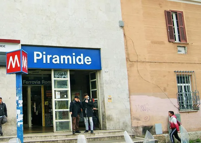 Konukevi I Piramide 3*